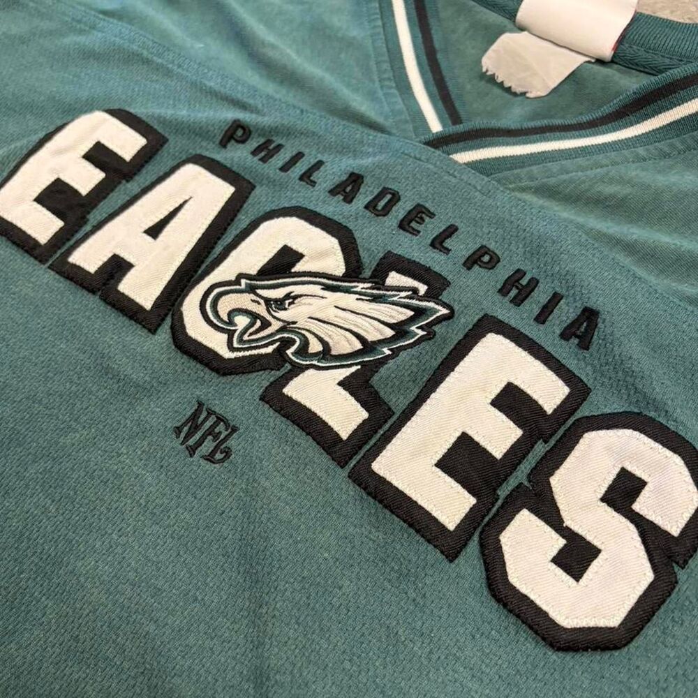 Womens NFL Cropped Eagles Sweatshirt SZ L